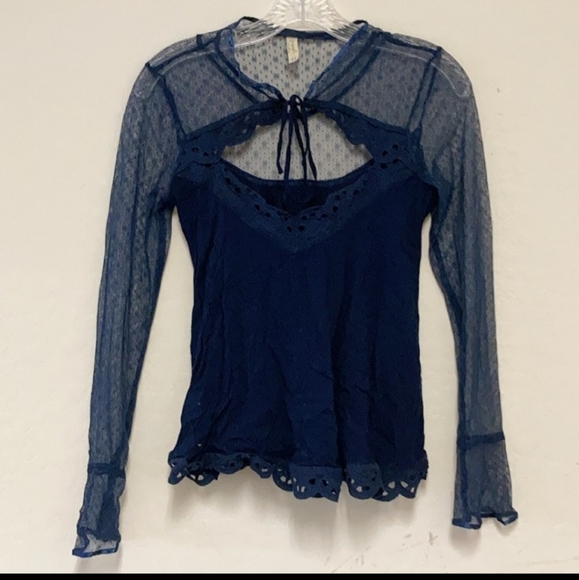 Free People Boho Blue Lace Eyelet Boho Top SMALL - Picture 2 of 7